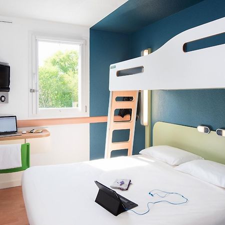 Ibis Budget Rennes Route De Saint Malo Montgermont Exteriör bild