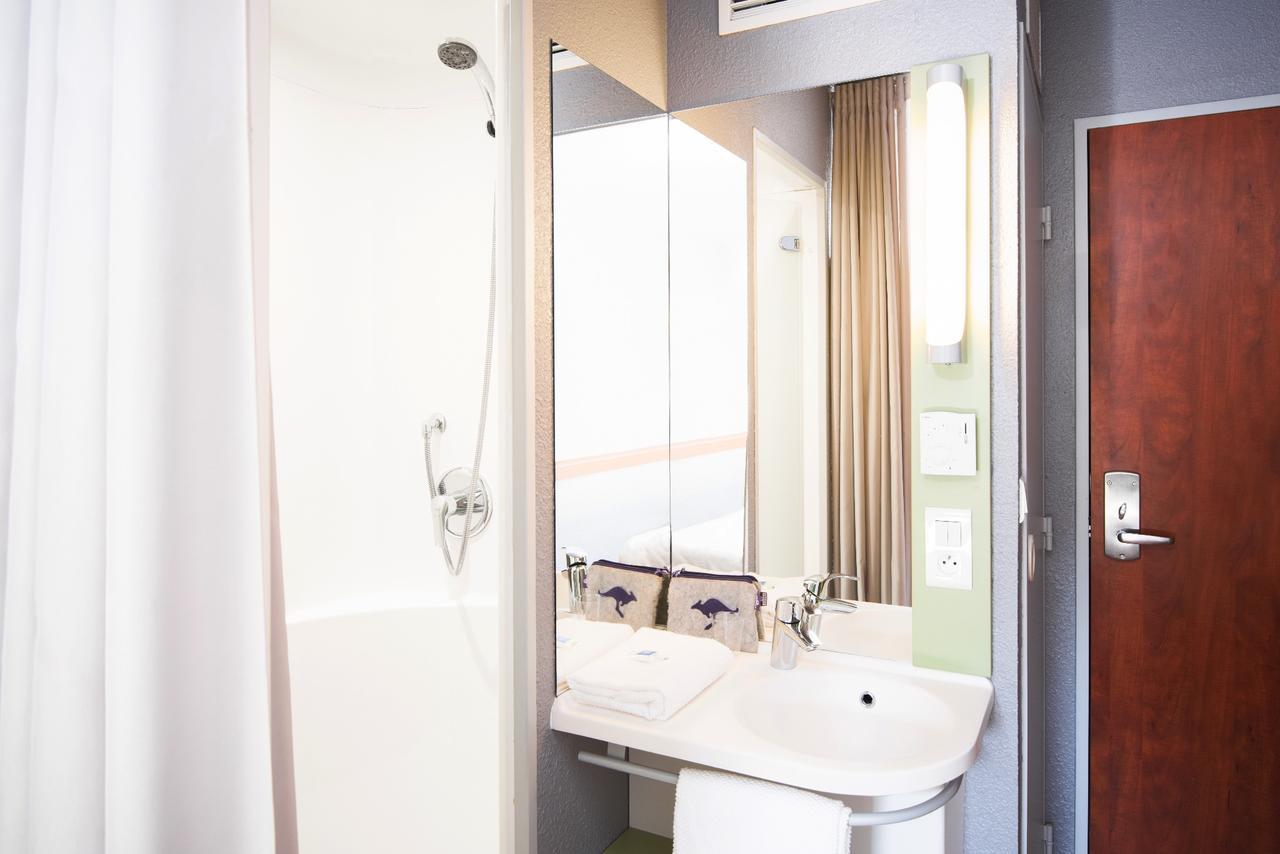 Ibis Budget Rennes Route De Saint Malo Montgermont Exteriör bild