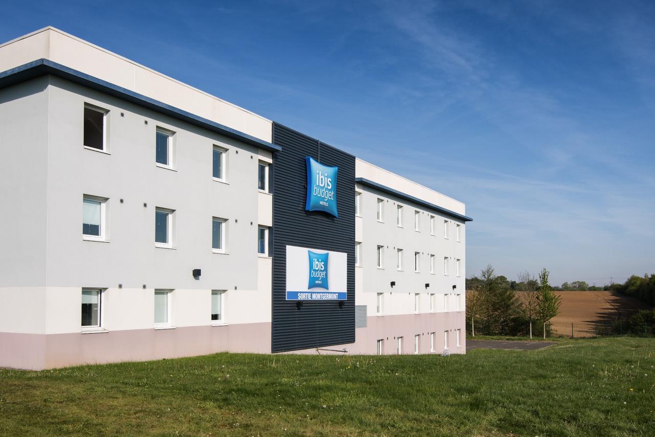 Ibis Budget Rennes Route De Saint Malo Montgermont Exteriör bild