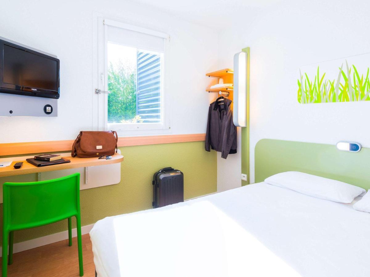 Ibis Budget Rennes Route De Saint Malo Montgermont Exteriör bild